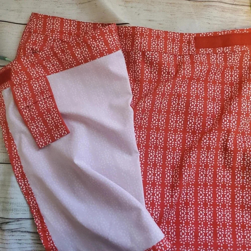 RipSkirt Womens Large Style 1 Red/White "Sunflower Seeds" Short Wrap Skirt - Picture 9 of 9